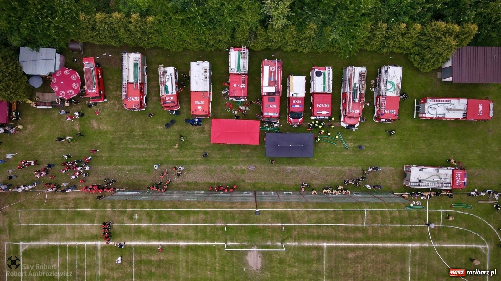 Zdjęcie w galerii na portalu naszraciborz.pl: Strażacka rywalizacja w Pietrowicach Wielkich w oku drona [FOTO i WIDEO] wiadomości z regionu