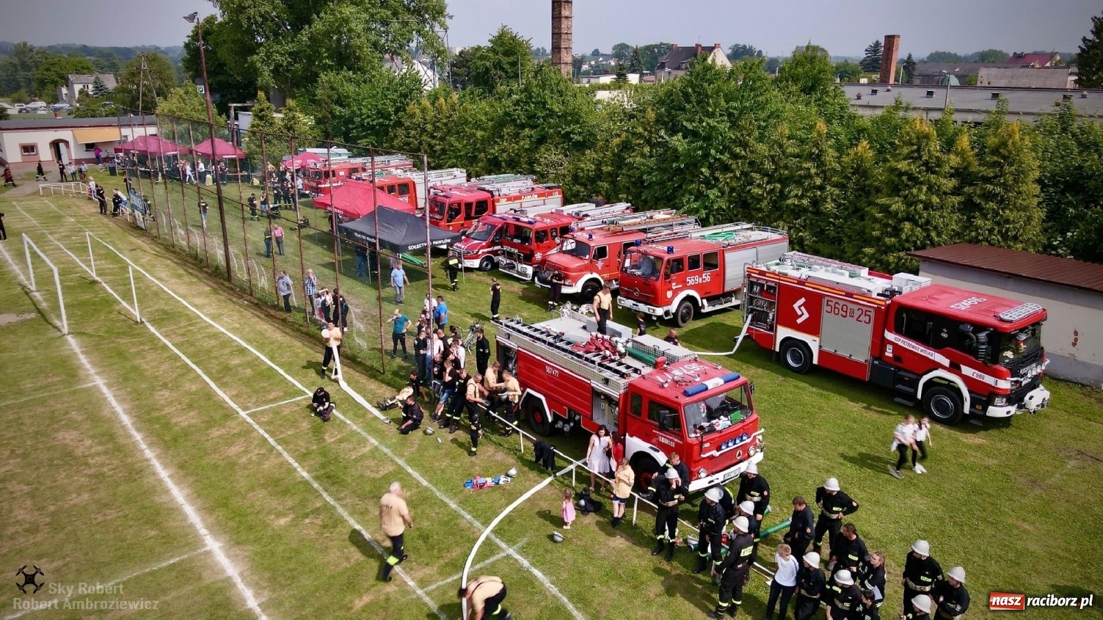 Zdjęcie w galerii na portalu naszraciborz.pl: Strażacka rywalizacja w Pietrowicach Wielkich w oku drona [FOTO i WIDEO] wiadomości z regionu