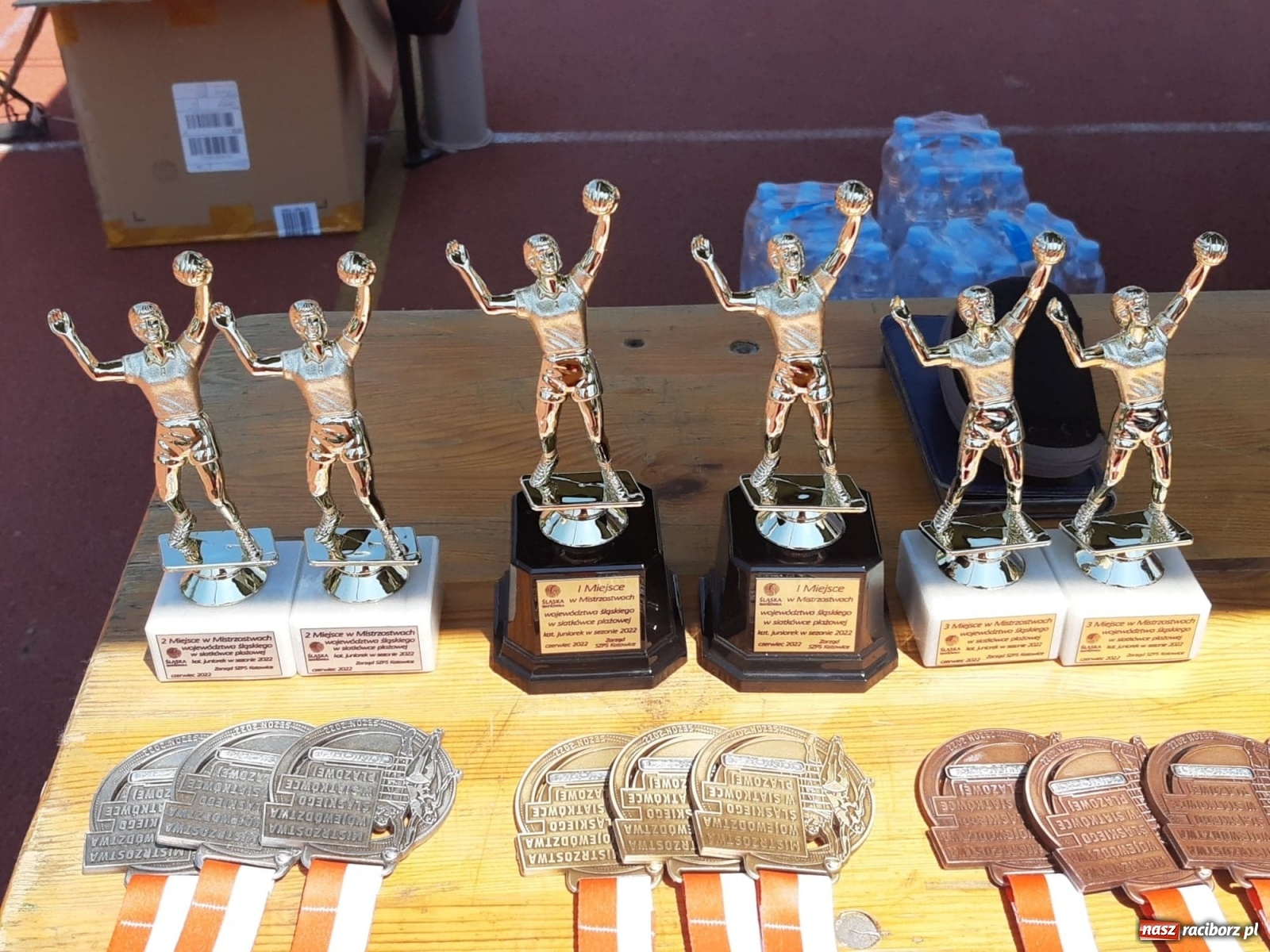 Zdjęcie w galerii na portalu naszraciborz.pl: Mistrzostwa Śląska juniorek w siatkówce plażowej. Krzanowiczanki poza podium wiadomości z regionu