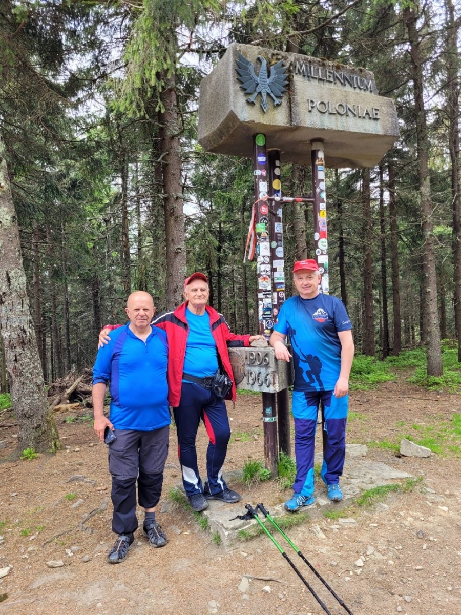 Zdjęcie w galerii na portalu naszraciborz.pl: Raciborzanie poznają Beskidy - Radziejowa wiadomości z regionu