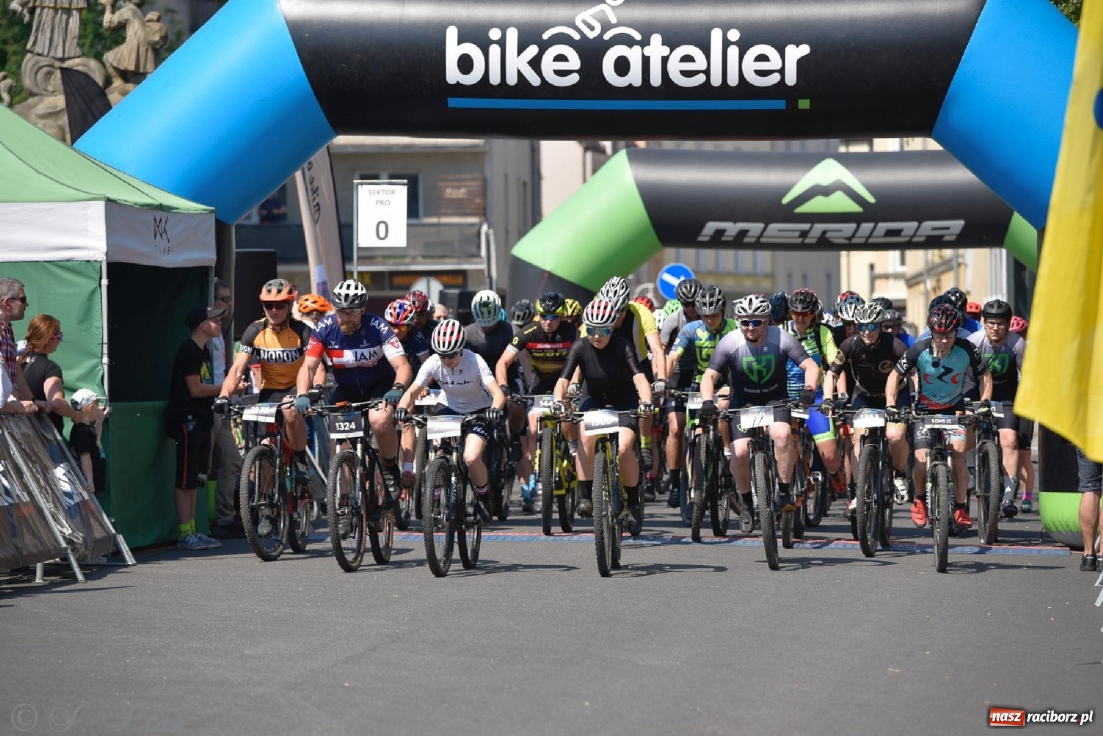 Zdjęcie w galerii na portalu naszraciborz.pl: Bike Atelier MTB Maraton Racibórz 2022 [OBSZERNY FOTOREPORTAŻ] wiadomości z regionu