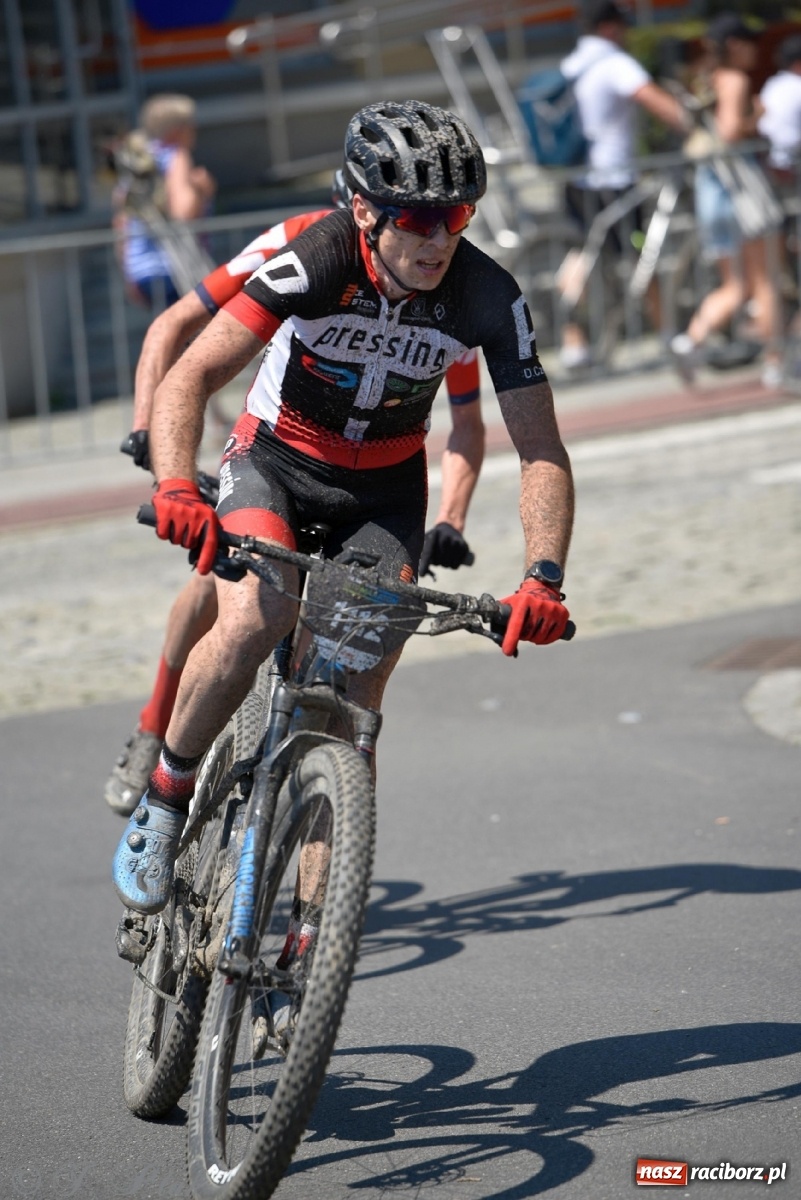 Zdjęcie w galerii na portalu naszraciborz.pl: Bike Atelier MTB Maraton Racibórz 2022 [OBSZERNY FOTOREPORTAŻ] wiadomości z regionu