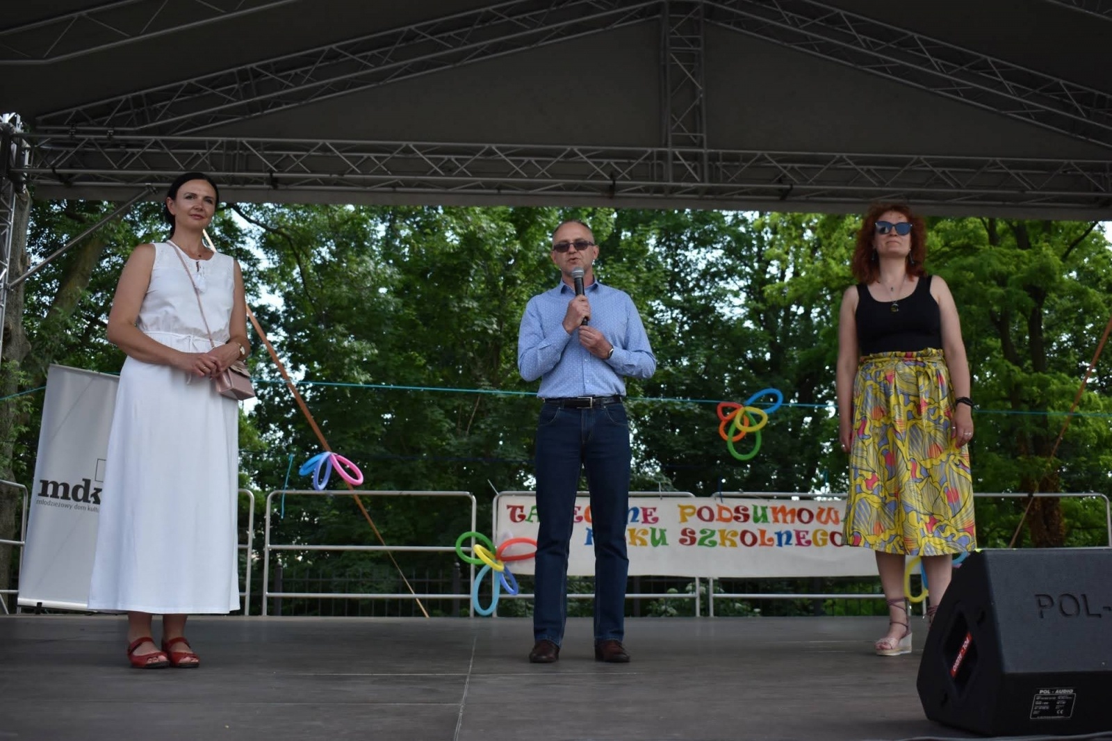 Zdjęcie w galerii na portalu naszraciborz.pl: Taneczne podsumowanie roku szkolnego 2021/2022 za nami wiadomości z regionu