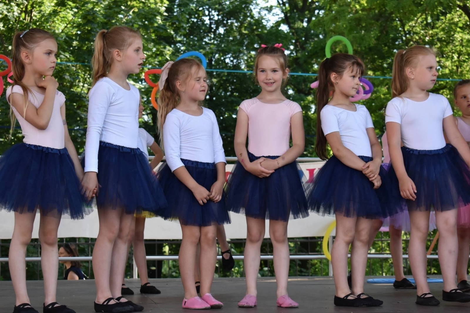 Zdjęcie w galerii na portalu naszraciborz.pl: Taneczne podsumowanie roku szkolnego 2021/2022 za nami wiadomości z regionu