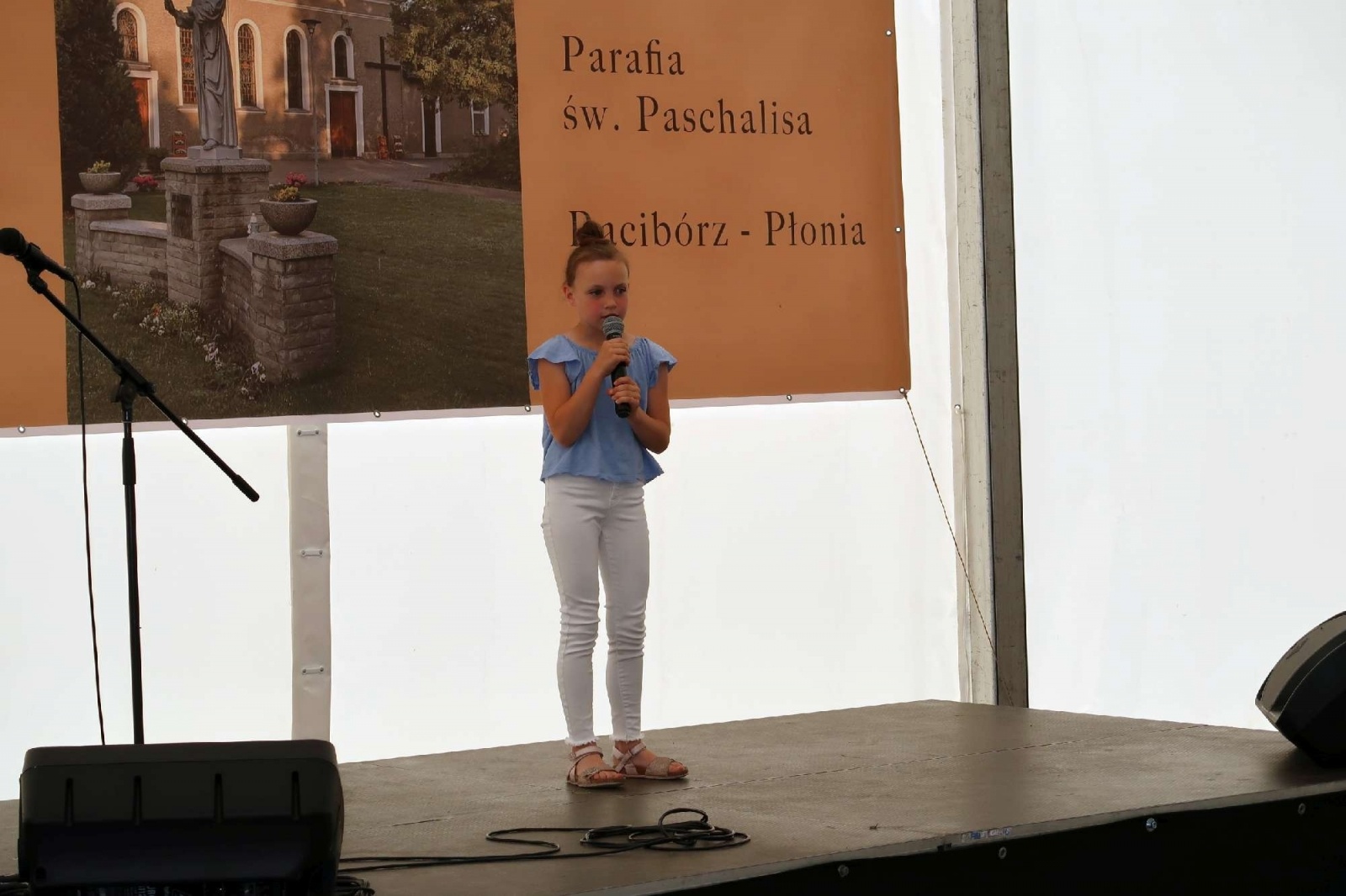 Zdjęcie w galerii na portalu naszraciborz.pl: To już 90 lat obecności franciszkanów na Płoni. Parafia zorganizowała festyn z talentami wiadomości z regionu