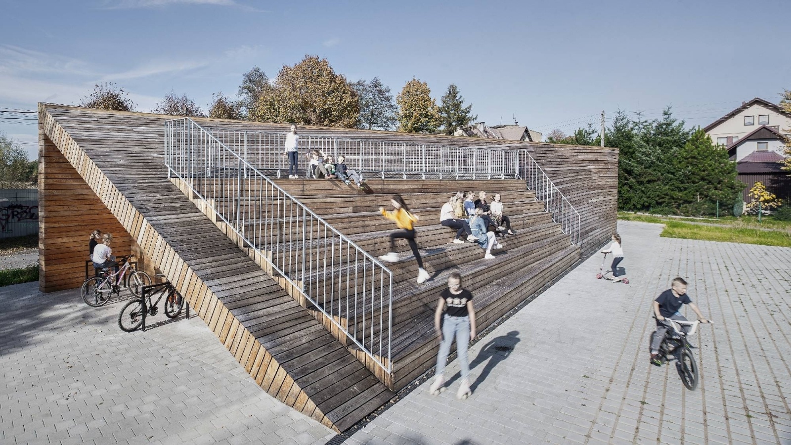 Zdjęcie w galerii na portalu naszraciborz.pl: Sukces Rybnika i architekt związanej z raciborską PWSZ wiadomości z regionu