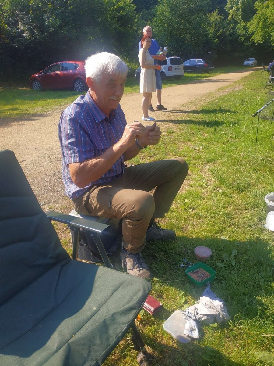 Zdjęcie w galerii na portalu naszraciborz.pl: Taaaka ryba. Najmłodsi wędkowali pod Oborą wiadomości z regionu