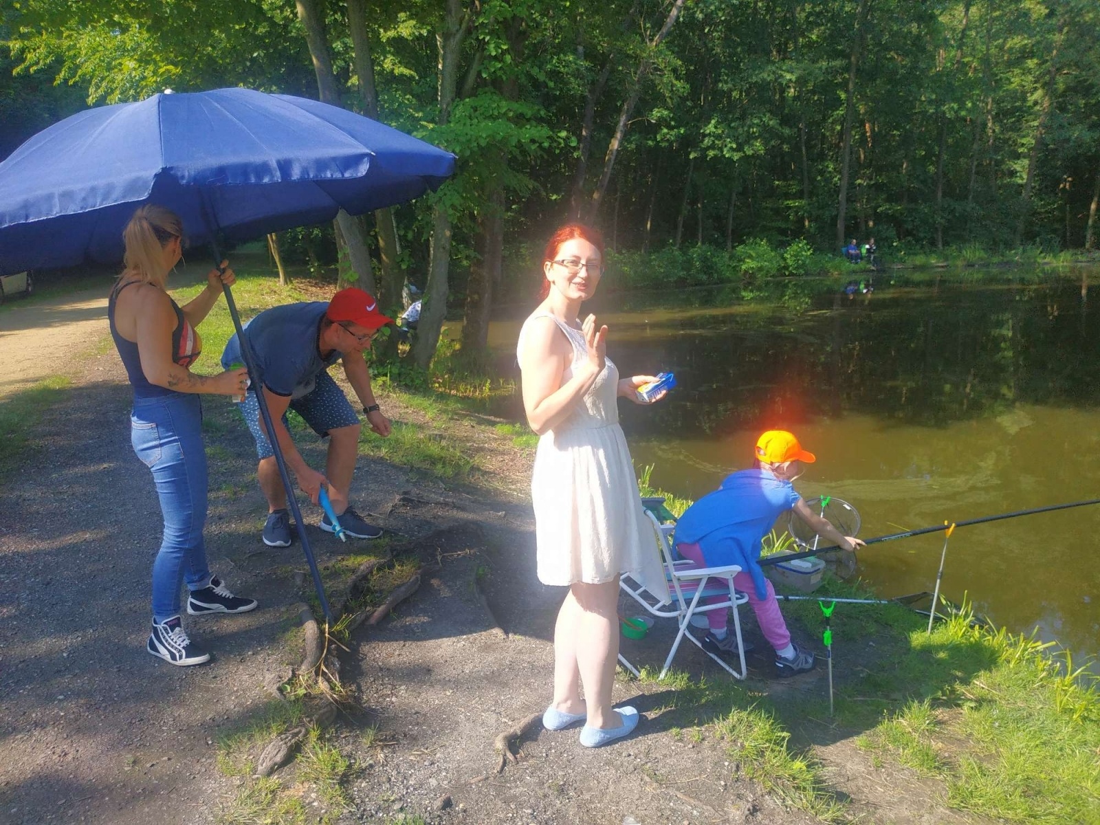 Zdjęcie w galerii na portalu naszraciborz.pl: Taaaka ryba. Najmłodsi wędkowali pod Oborą wiadomości z regionu