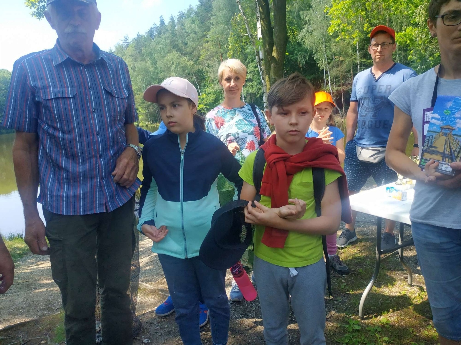 Zdjęcie w galerii na portalu naszraciborz.pl: Taaaka ryba. Najmłodsi wędkowali pod Oborą wiadomości z regionu