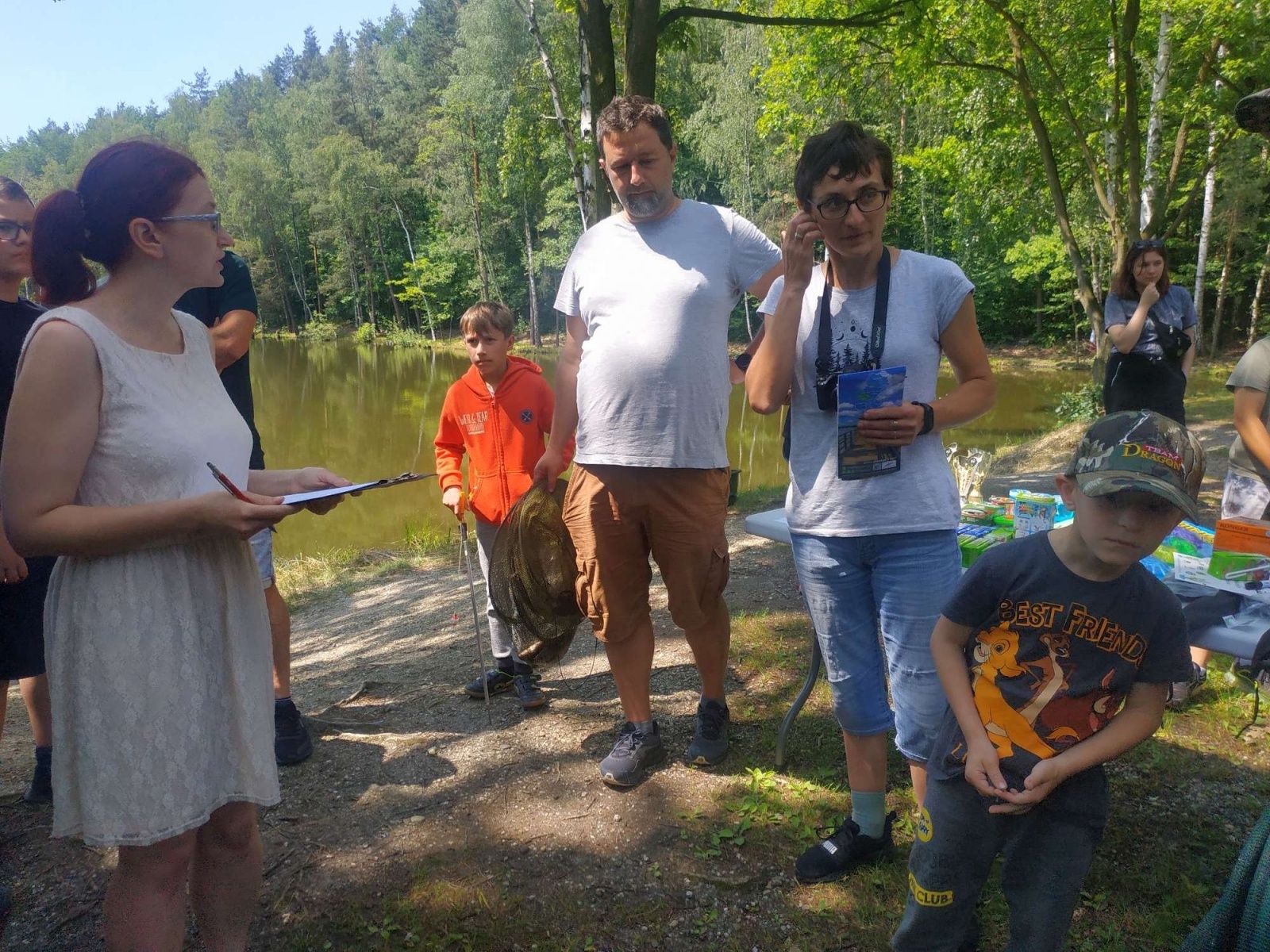 Zdjęcie w galerii na portalu naszraciborz.pl: Taaaka ryba. Najmłodsi wędkowali pod Oborą wiadomości z regionu