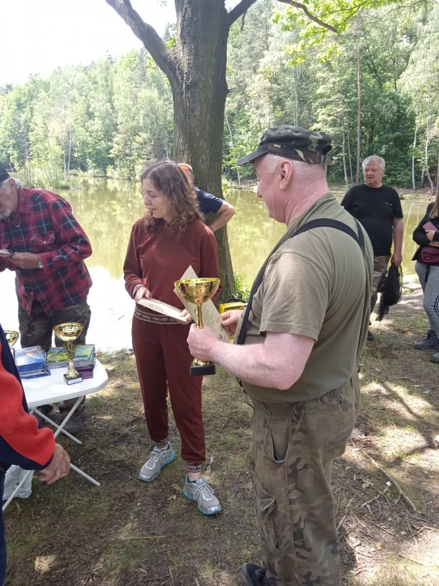 Zdjęcie w galerii na portalu naszraciborz.pl: Wędkarze walczyli o puchar dyrektorki Arboretum wiadomości z regionu