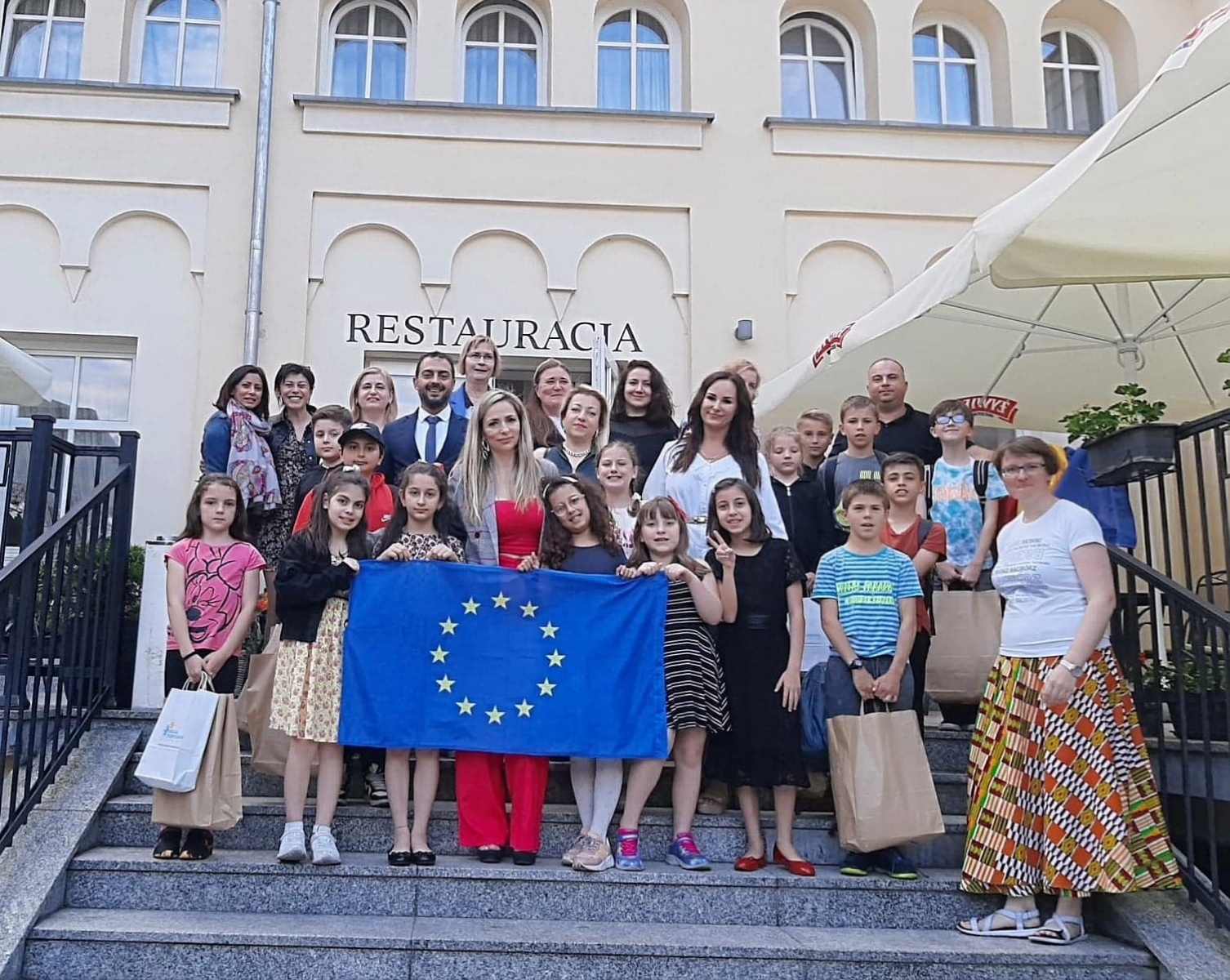 Zdjęcie w galerii na portalu naszraciborz.pl: Zespół Szkolno-Przedszkolny z Brzeźnicy podsumował projekt w ramach Erasmusa wiadomości z regionu