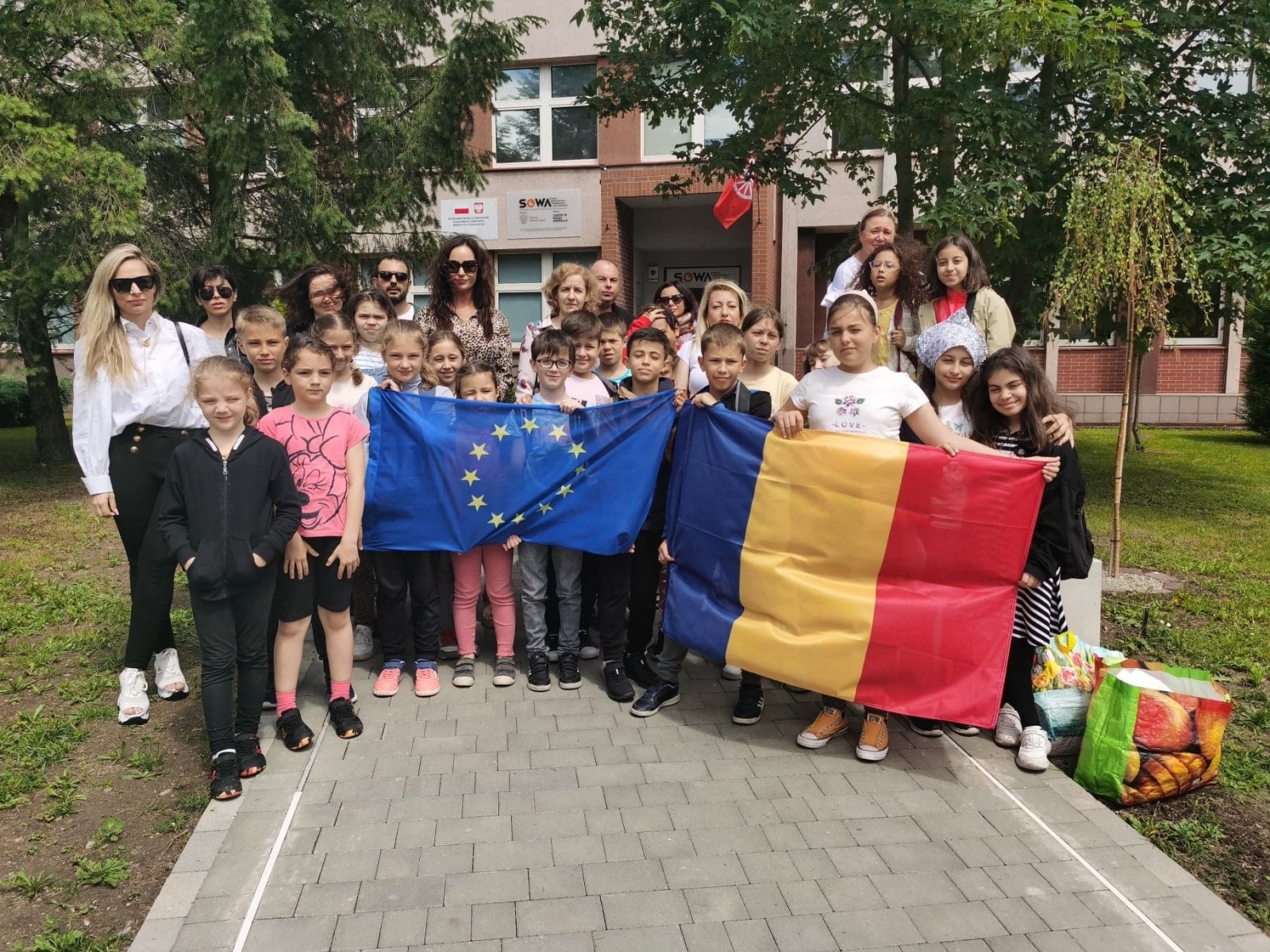 Zdjęcie w galerii na portalu naszraciborz.pl: Zespół Szkolno-Przedszkolny z Brzeźnicy podsumował projekt w ramach Erasmusa wiadomości z regionu