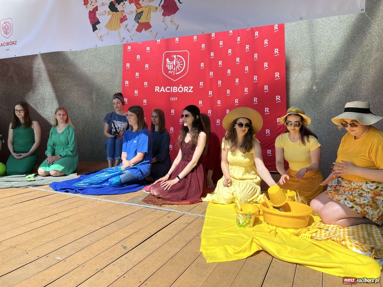 Zdjęcie w galerii na portalu naszraciborz.pl: Festiwal Piosenki i Sportu w parku im. Miasta Roth [FOTO i WIDEO] wiadomości z regionu