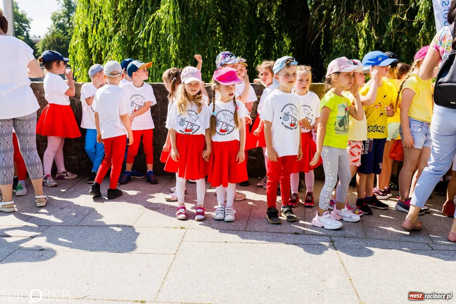 Zdjęcie w galerii na portalu naszraciborz.pl: Festiwal Piosenki i Sportu w parku im. Miasta Roth [FOTO i WIDEO] wiadomości z regionu