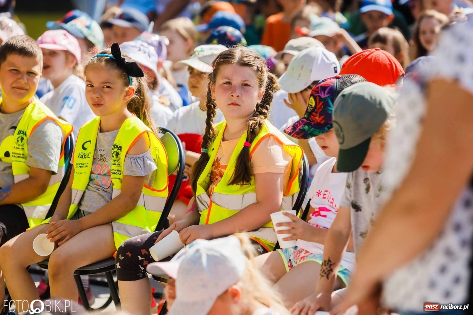 Zdjęcie w galerii na portalu naszraciborz.pl: Festiwal Piosenki i Sportu w parku im. Miasta Roth [FOTO i WIDEO] wiadomości z regionu