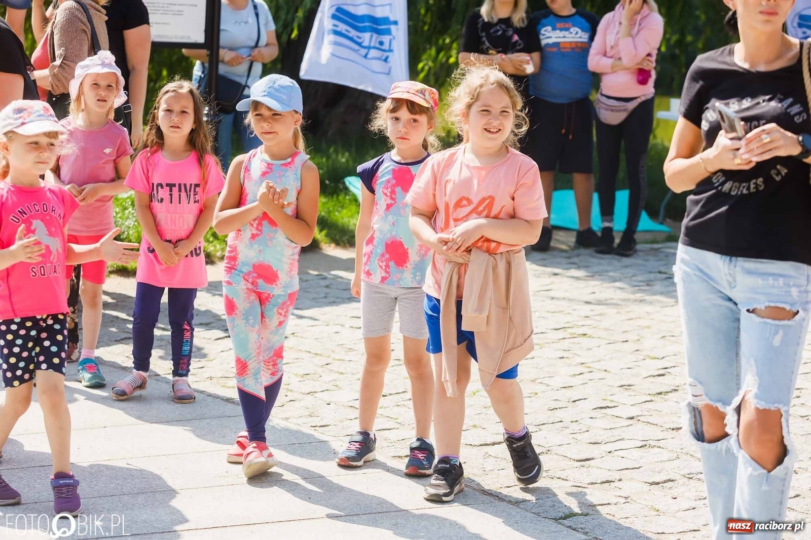 Zdjęcie w galerii na portalu naszraciborz.pl: Festiwal Piosenki i Sportu w parku im. Miasta Roth [FOTO i WIDEO] wiadomości z regionu