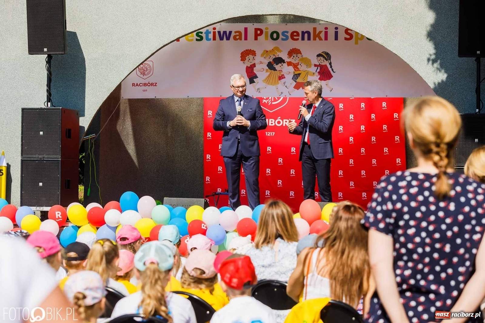 Zdjęcie w galerii na portalu naszraciborz.pl: Festiwal Piosenki i Sportu w parku im. Miasta Roth [FOTO i WIDEO] wiadomości z regionu
