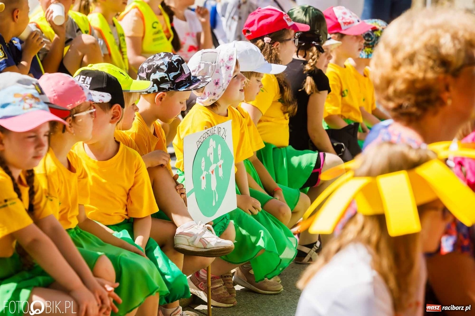 Zdjęcie w galerii na portalu naszraciborz.pl: Festiwal Piosenki i Sportu w parku im. Miasta Roth [FOTO i WIDEO] wiadomości z regionu