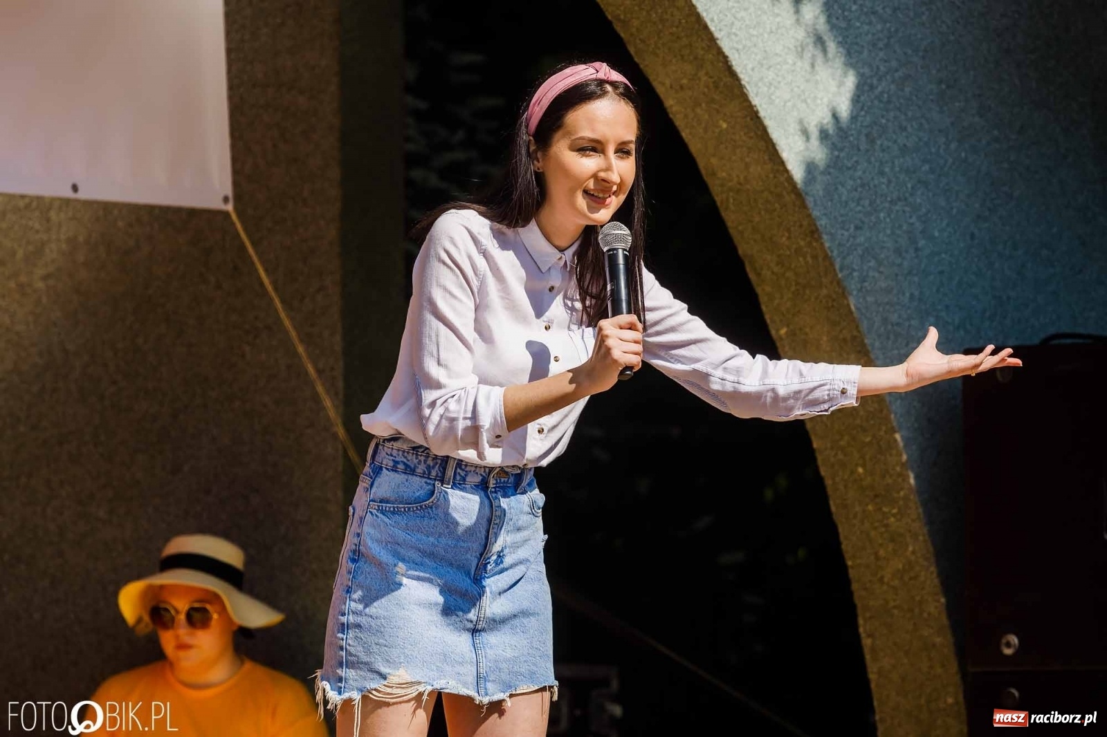 Zdjęcie w galerii na portalu naszraciborz.pl: Festiwal Piosenki i Sportu w parku im. Miasta Roth [FOTO i WIDEO] wiadomości z regionu