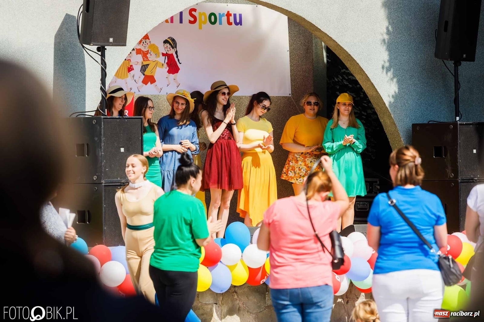 Zdjęcie w galerii na portalu naszraciborz.pl: Festiwal Piosenki i Sportu w parku im. Miasta Roth [FOTO i WIDEO] wiadomości z regionu