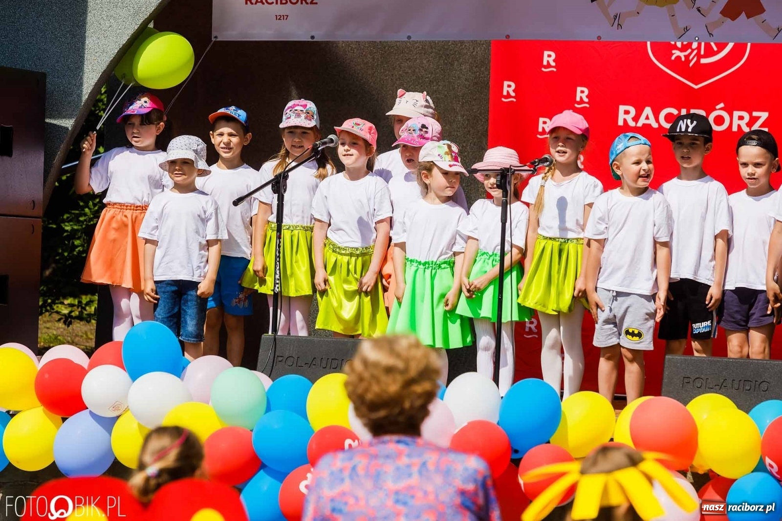 Zdjęcie w galerii na portalu naszraciborz.pl: Festiwal Piosenki i Sportu w parku im. Miasta Roth [FOTO i WIDEO] wiadomości z regionu