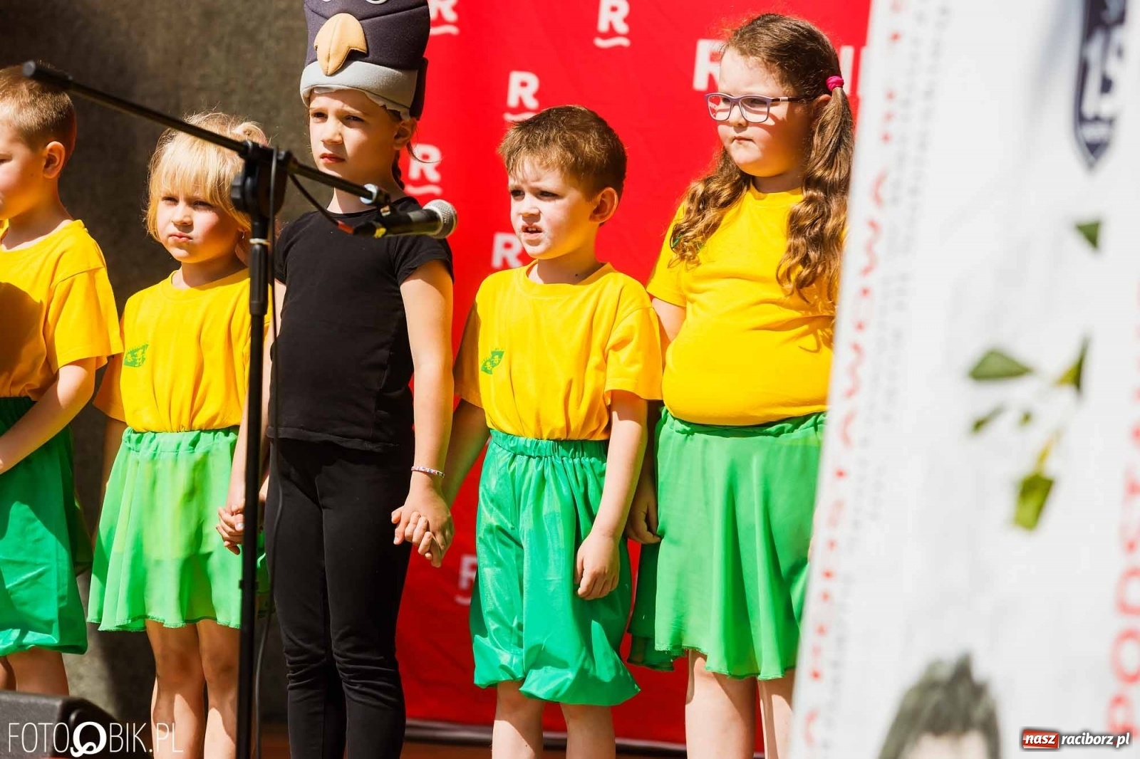 Zdjęcie w galerii na portalu naszraciborz.pl: Festiwal Piosenki i Sportu w parku im. Miasta Roth [FOTO i WIDEO] wiadomości z regionu