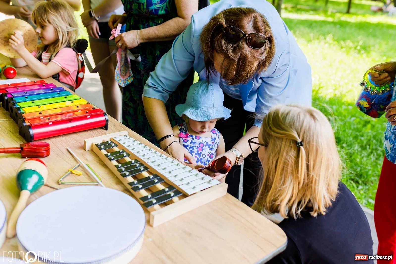 Zdjęcie w galerii na portalu naszraciborz.pl: Festiwal Piosenki i Sportu w parku im. Miasta Roth [FOTO i WIDEO] wiadomości z regionu
