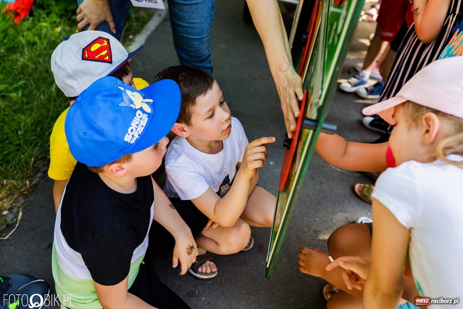 Zdjęcie w galerii na portalu naszraciborz.pl: Festiwal Piosenki i Sportu w parku im. Miasta Roth [FOTO i WIDEO] wiadomości z regionu