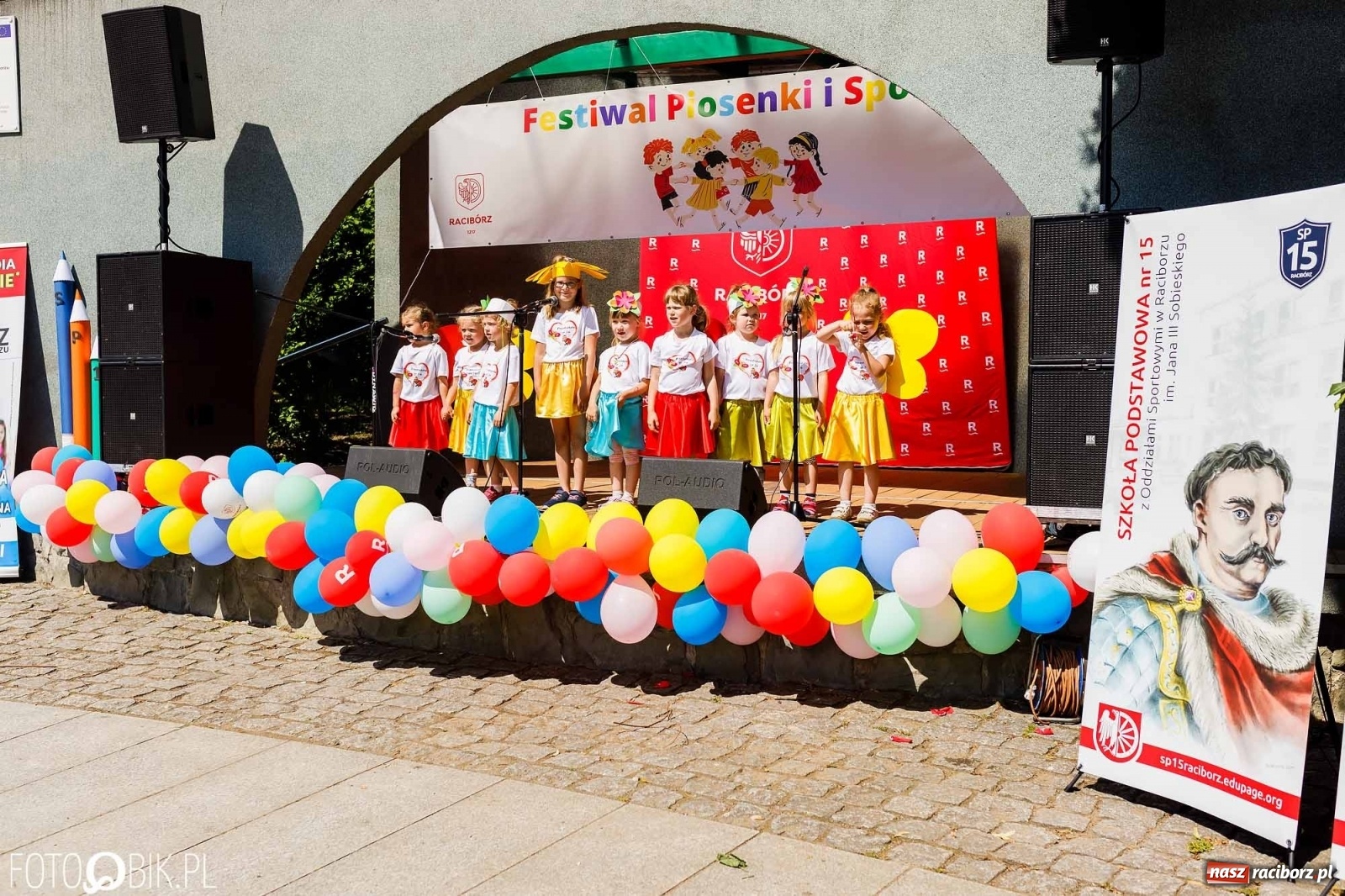 Zdjęcie w galerii na portalu naszraciborz.pl: Festiwal Piosenki i Sportu w parku im. Miasta Roth [FOTO i WIDEO] wiadomości z regionu