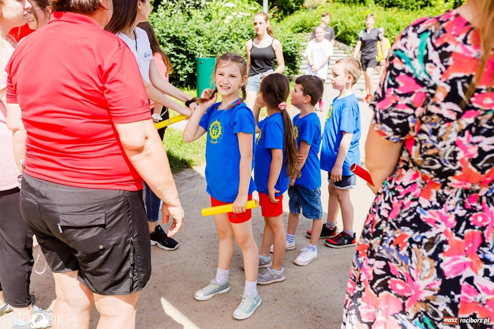 Zdjęcie w galerii na portalu naszraciborz.pl: Festiwal Piosenki i Sportu w parku im. Miasta Roth [FOTO i WIDEO] wiadomości z regionu