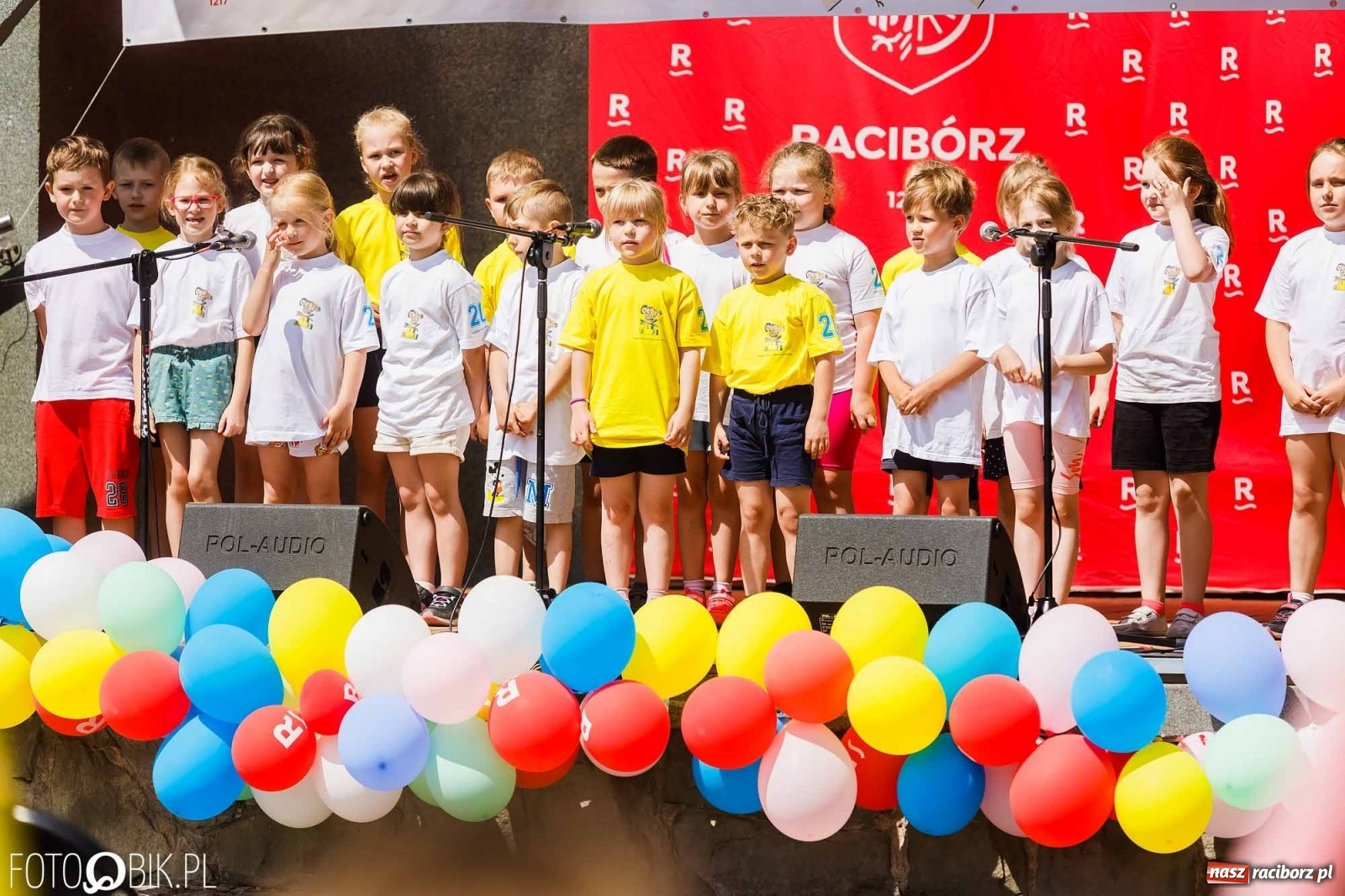 Zdjęcie w galerii na portalu naszraciborz.pl: Festiwal Piosenki i Sportu w parku im. Miasta Roth [FOTO i WIDEO] wiadomości z regionu