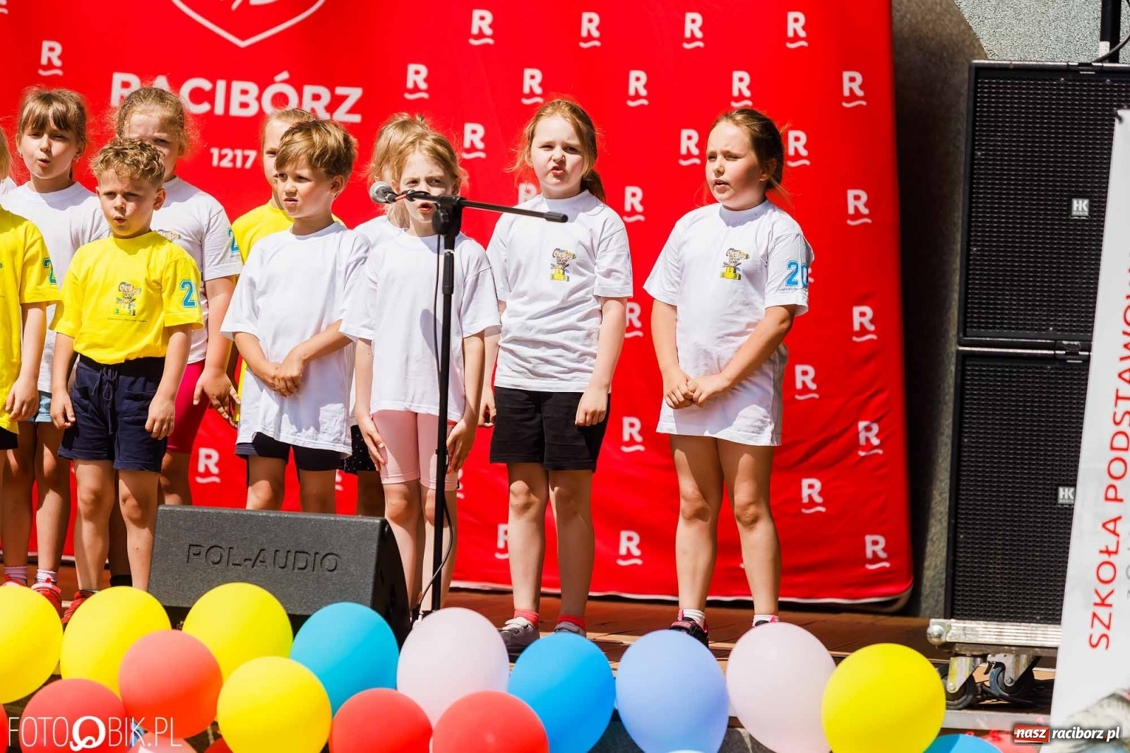 Zdjęcie w galerii na portalu naszraciborz.pl: Festiwal Piosenki i Sportu w parku im. Miasta Roth [FOTO i WIDEO] wiadomości z regionu