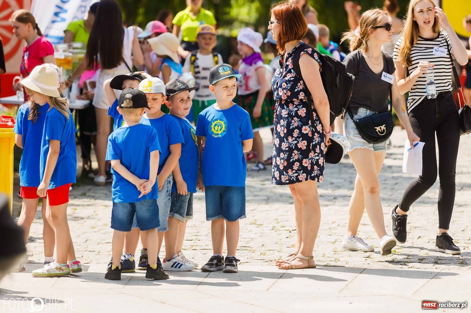 Zdjęcie w galerii na portalu naszraciborz.pl: Festiwal Piosenki i Sportu w parku im. Miasta Roth [FOTO i WIDEO] wiadomości z regionu