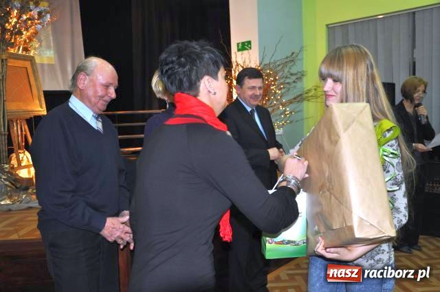 Zdjęcie w galerii na portalu naszraciborz.pl: Barwami jesieni malowane... wiadomości z regionu