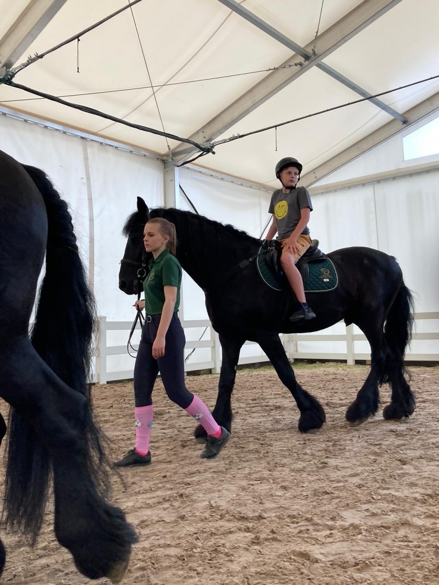 Zdjęcie w galerii na portalu naszraciborz.pl: Wielki piknik w Klubie Jeździeckim Aqua Brax Szymocice wiadomości z regionu