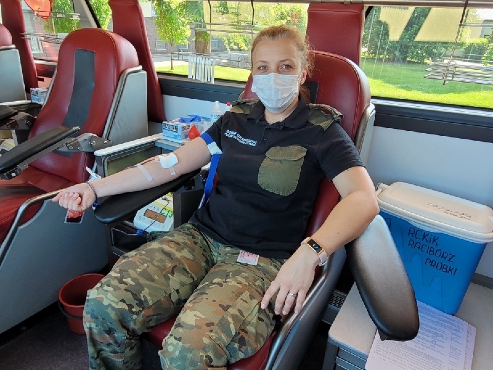 Zdjęcie w galerii na portalu naszraciborz.pl: Pierwsze litry Pogranicznej Grupy Krwi ze Śląskiego Oddziału Straży Granicznej wiadomości z regionu