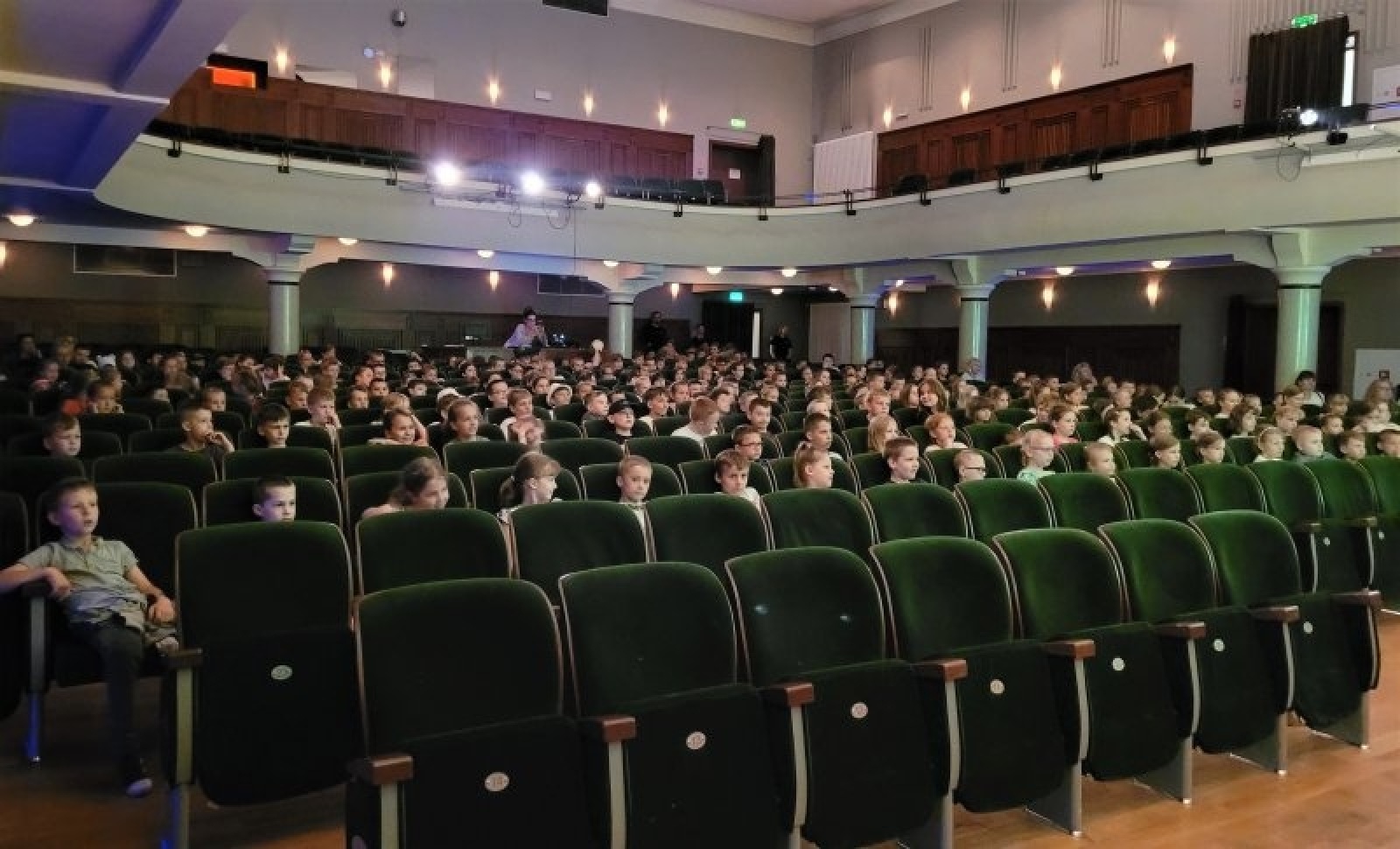 Zdjęcie w galerii na portalu naszraciborz.pl: Środowisko ponad wszystko. 700 raciborzan na widowni wiadomości z regionu