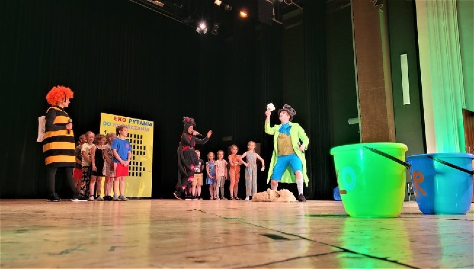 Zdjęcie w galerii na portalu naszraciborz.pl: Środowisko ponad wszystko. 700 raciborzan na widowni wiadomości z regionu