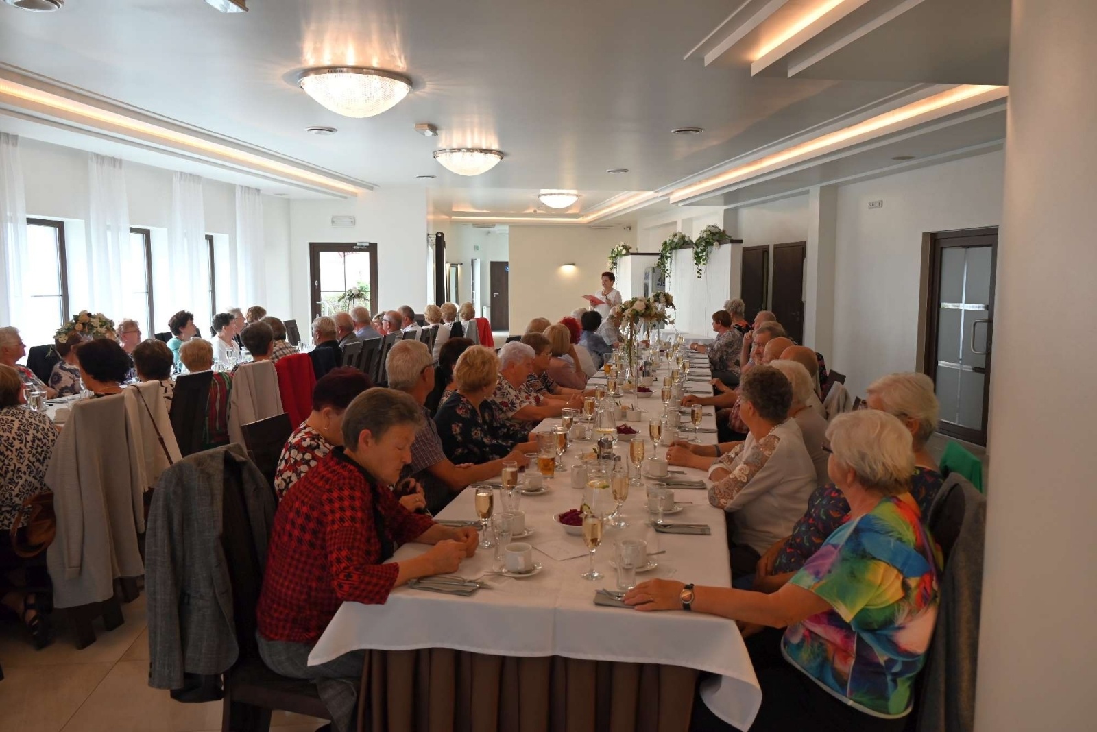 Zdjęcie w galerii na portalu naszraciborz.pl: Dzień Matki i Ojca w kole emerytów w Krzyżanowicach wiadomości z regionu