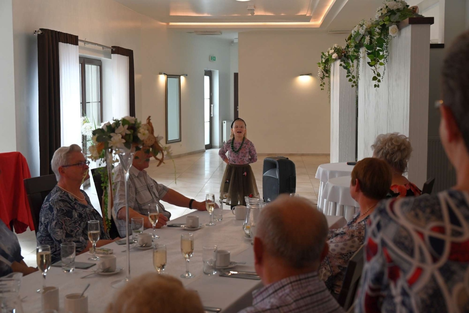 Zdjęcie w galerii na portalu naszraciborz.pl: Dzień Matki i Ojca w kole emerytów w Krzyżanowicach wiadomości z regionu