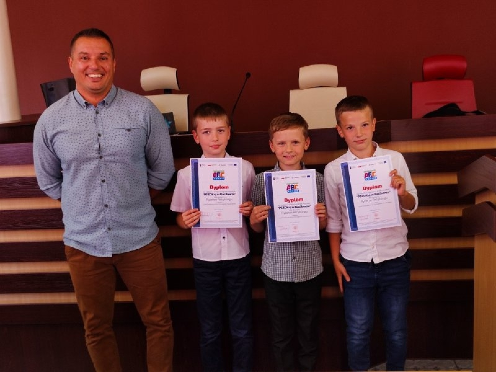 Zdjęcie w galerii na portalu naszraciborz.pl: PSZOKuj. Segregatorki triumfują w grze miejskiej wiadomości z regionu