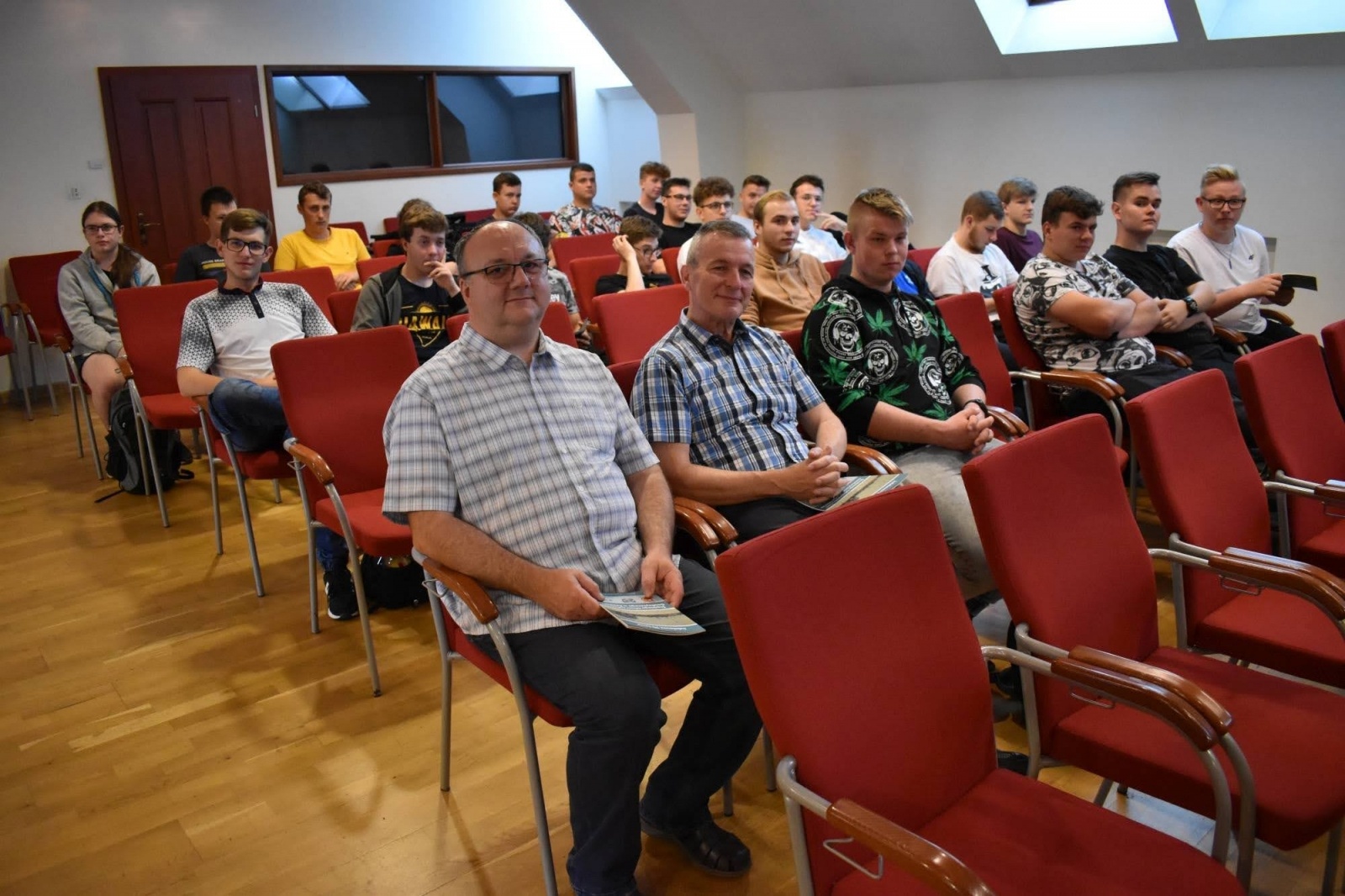 Zdjęcie w galerii na portalu naszraciborz.pl: Z Raciborza ku biegunowi - polarne i geofizyczne opowieści wiadomości z regionu