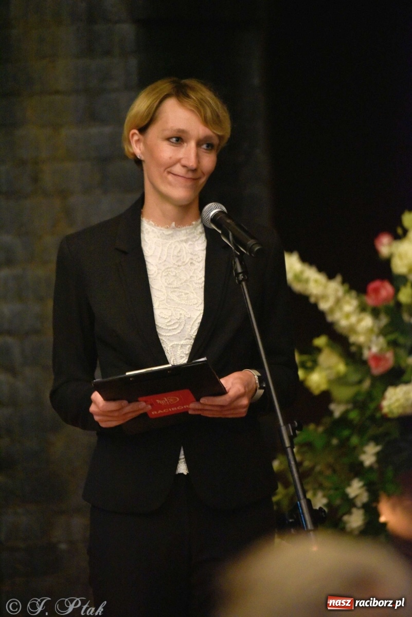 Zdjęcie w galerii na portalu naszraciborz.pl: Muzyka epicka w industrialnych wnętrzach starych wodociągów [WIDEO] wiadomości z regionu