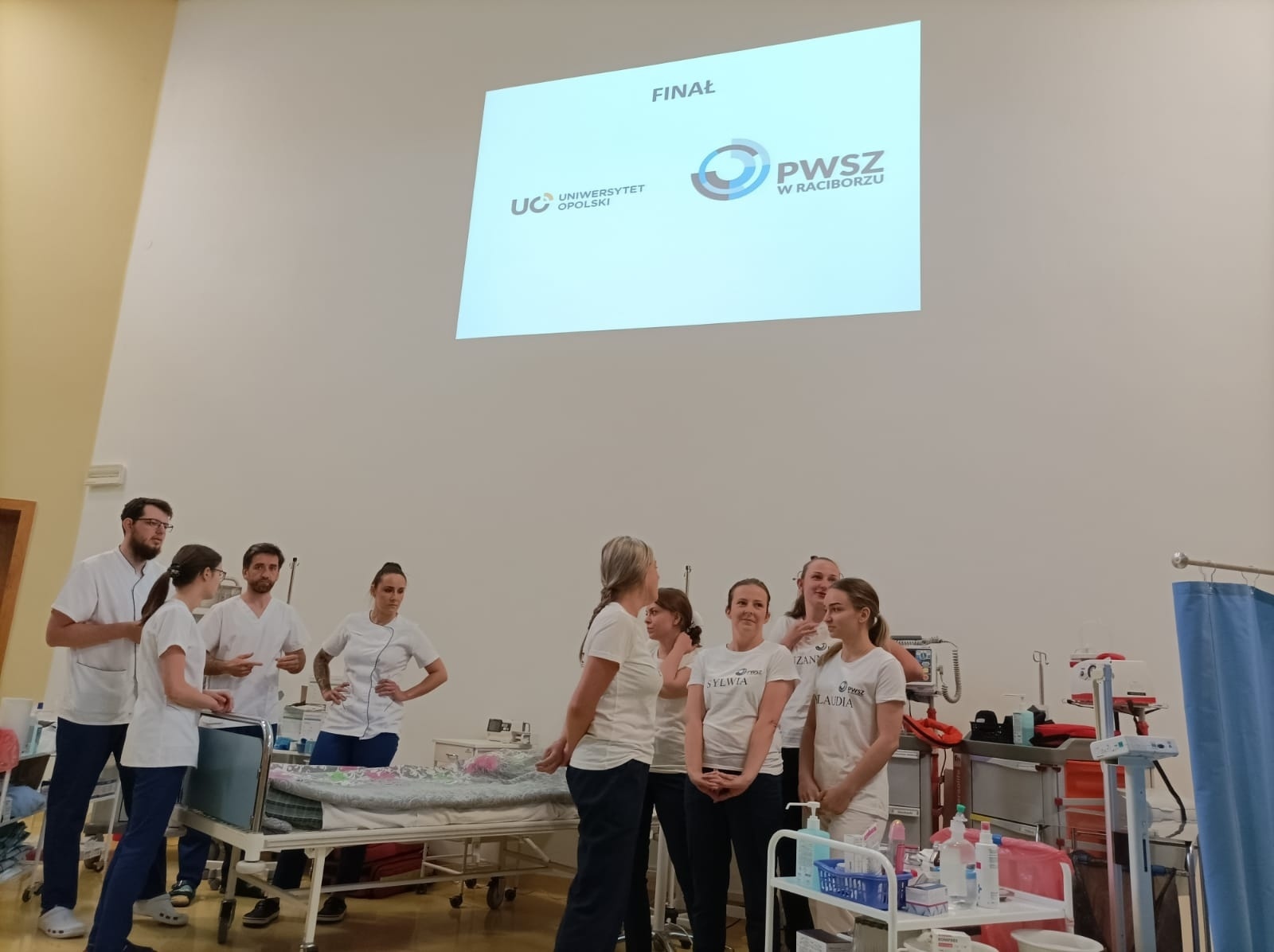 Zdjęcie w galerii na portalu naszraciborz.pl: PWSZ w Raciborzu wygrywa II Ogólnopolskie Zawody Symulacji Medycznej Sim_Challenge_ 2022 wiadomości z regionu