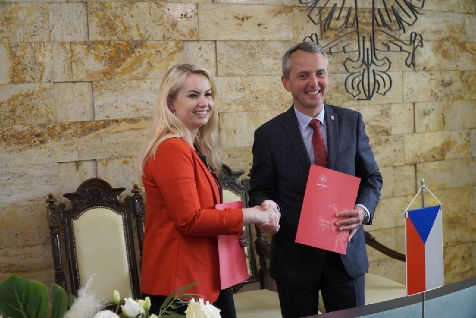 Zdjęcie w galerii na portalu naszraciborz.pl: Partnerstwo z Ostravą Porubą oficjalnie zawarte. Współpraca ma już dziesięć lat wiadomości z regionu