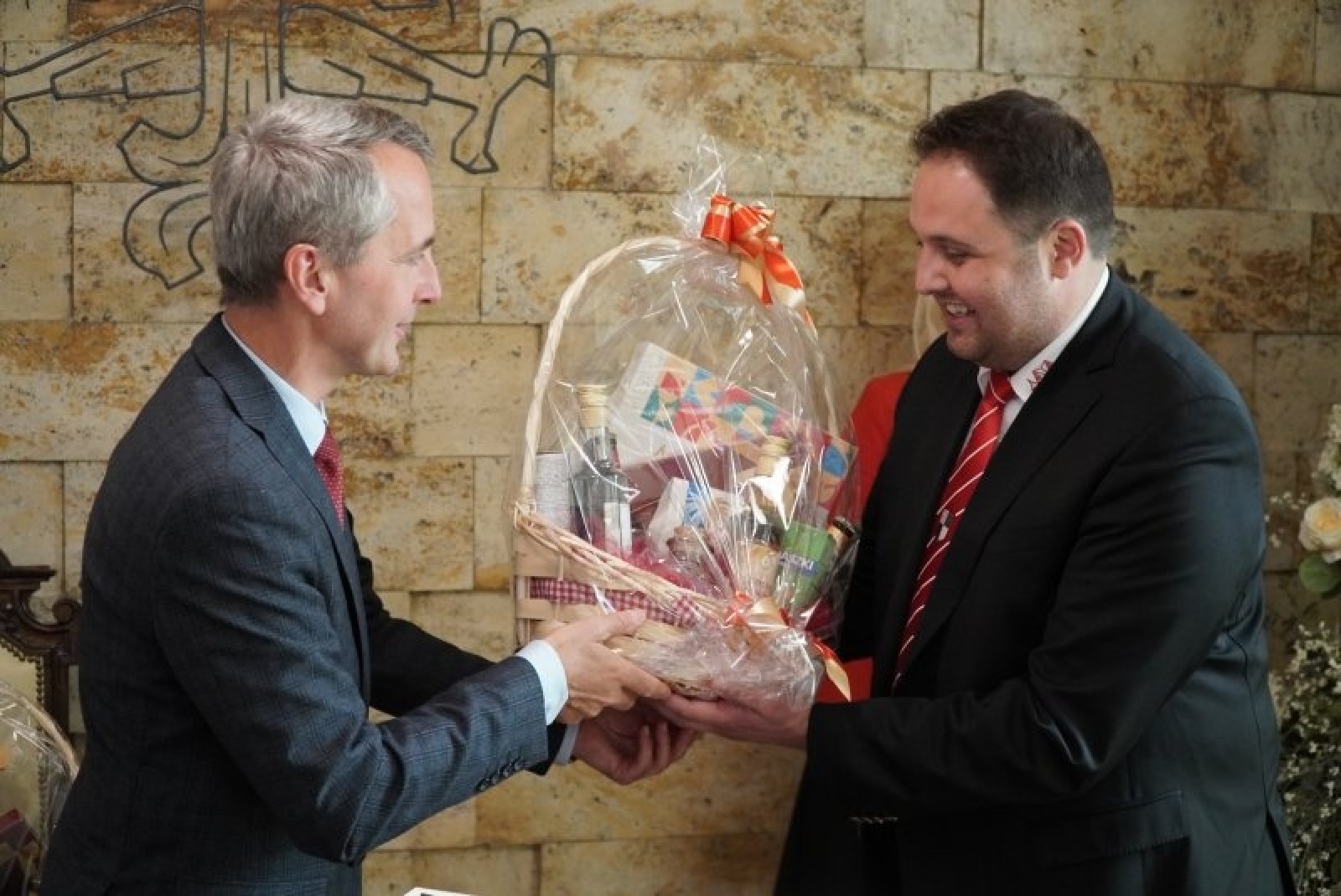 Zdjęcie w galerii na portalu naszraciborz.pl: Partnerstwo z Ostravą Porubą oficjalnie zawarte. Współpraca ma już dziesięć lat wiadomości z regionu