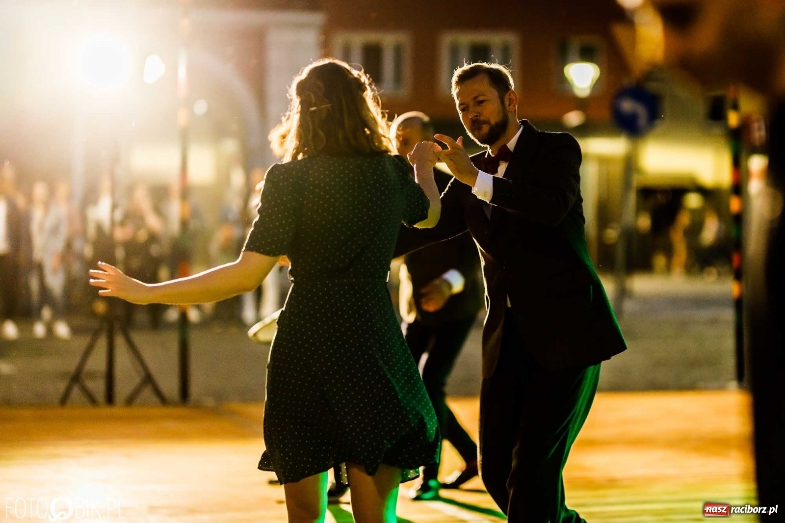 Zdjęcie w galerii na portalu naszraciborz.pl: Jazz, swing, magiczna sceneria, czyli dancing pod Tęczową [WIDEO] wiadomości z regionu