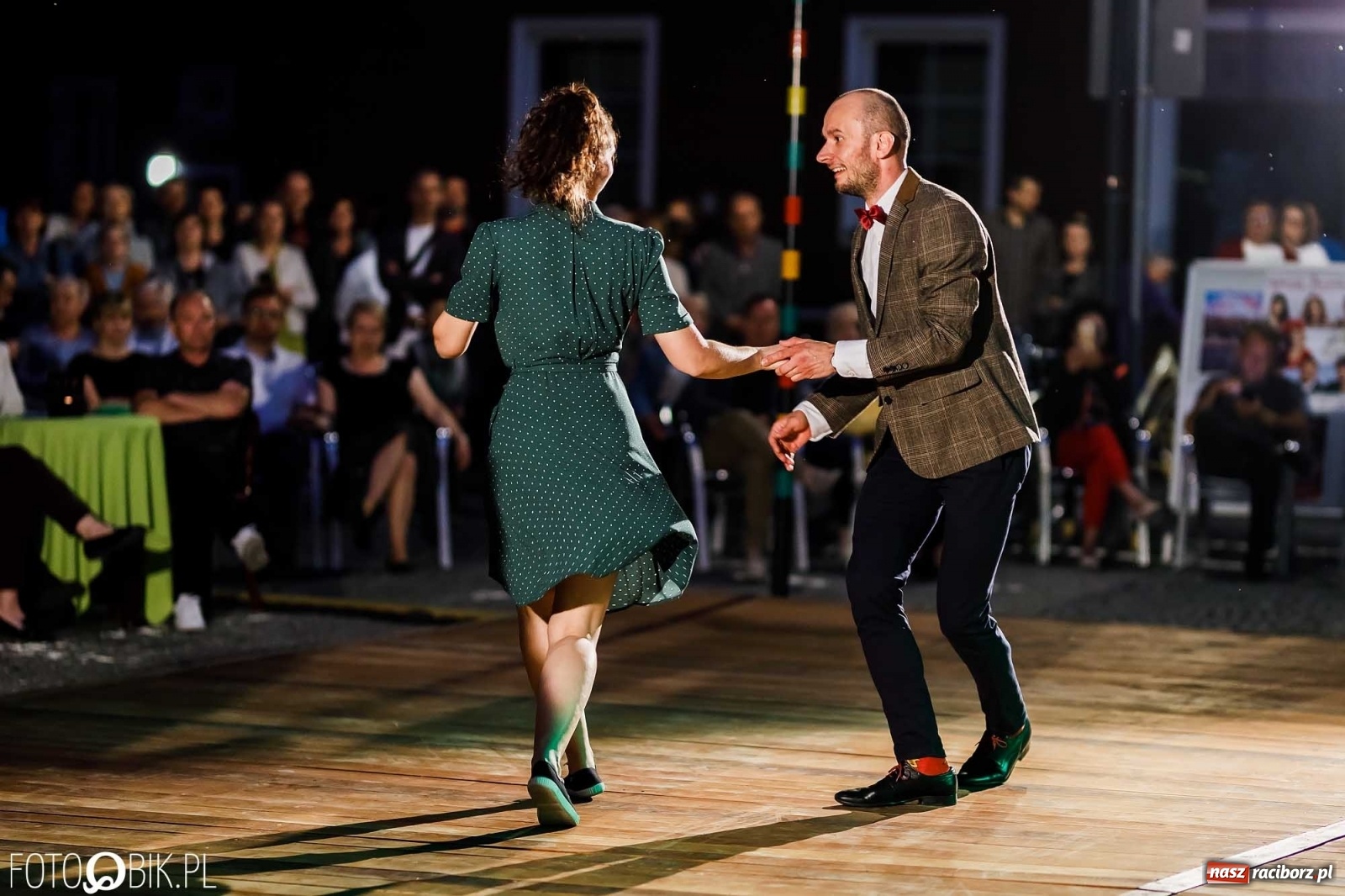 Zdjęcie w galerii na portalu naszraciborz.pl: Jazz, swing, magiczna sceneria, czyli dancing pod Tęczową [WIDEO] wiadomości z regionu