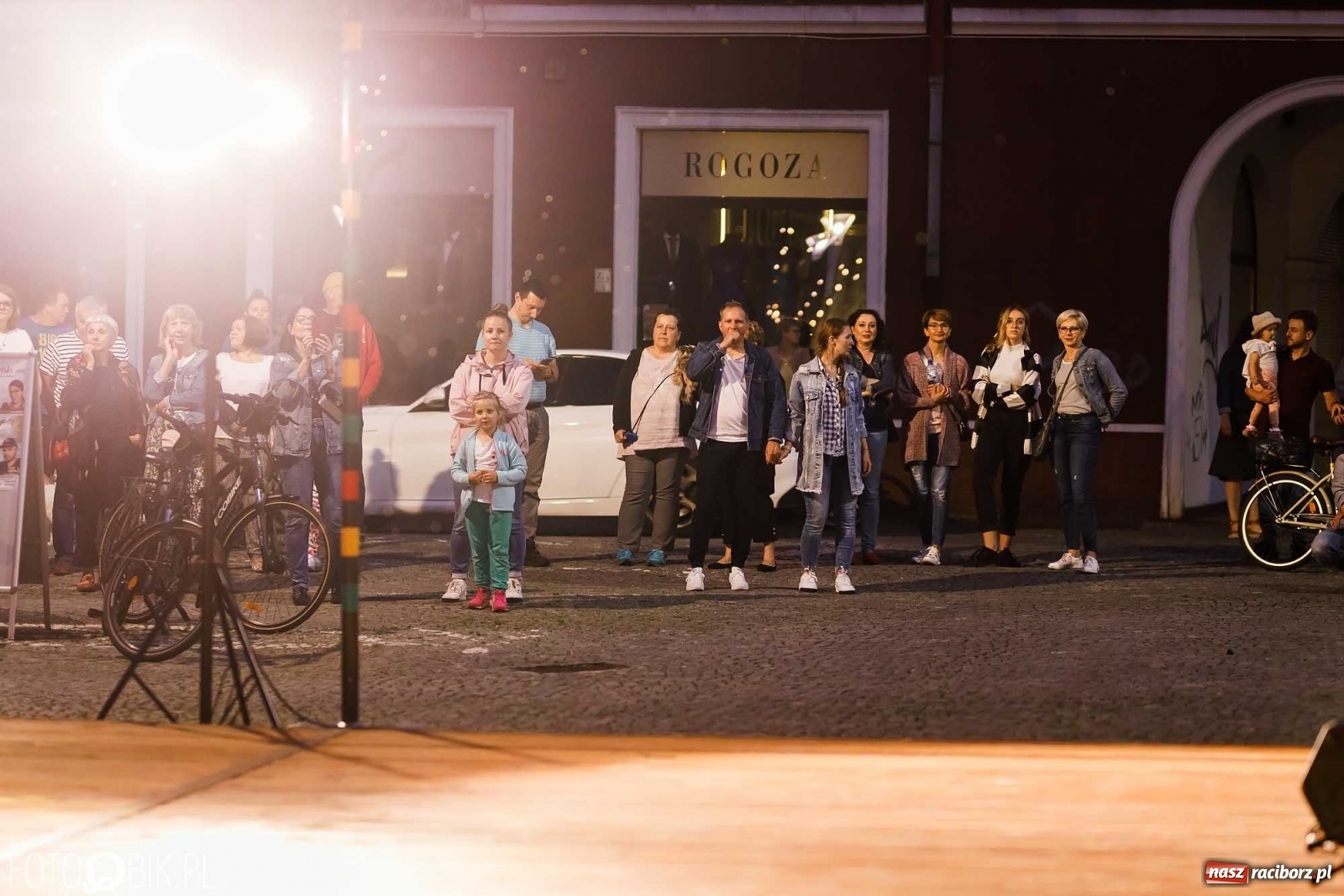 Zdjęcie w galerii na portalu naszraciborz.pl: Jazz, swing, magiczna sceneria, czyli dancing pod Tęczową [WIDEO] wiadomości z regionu